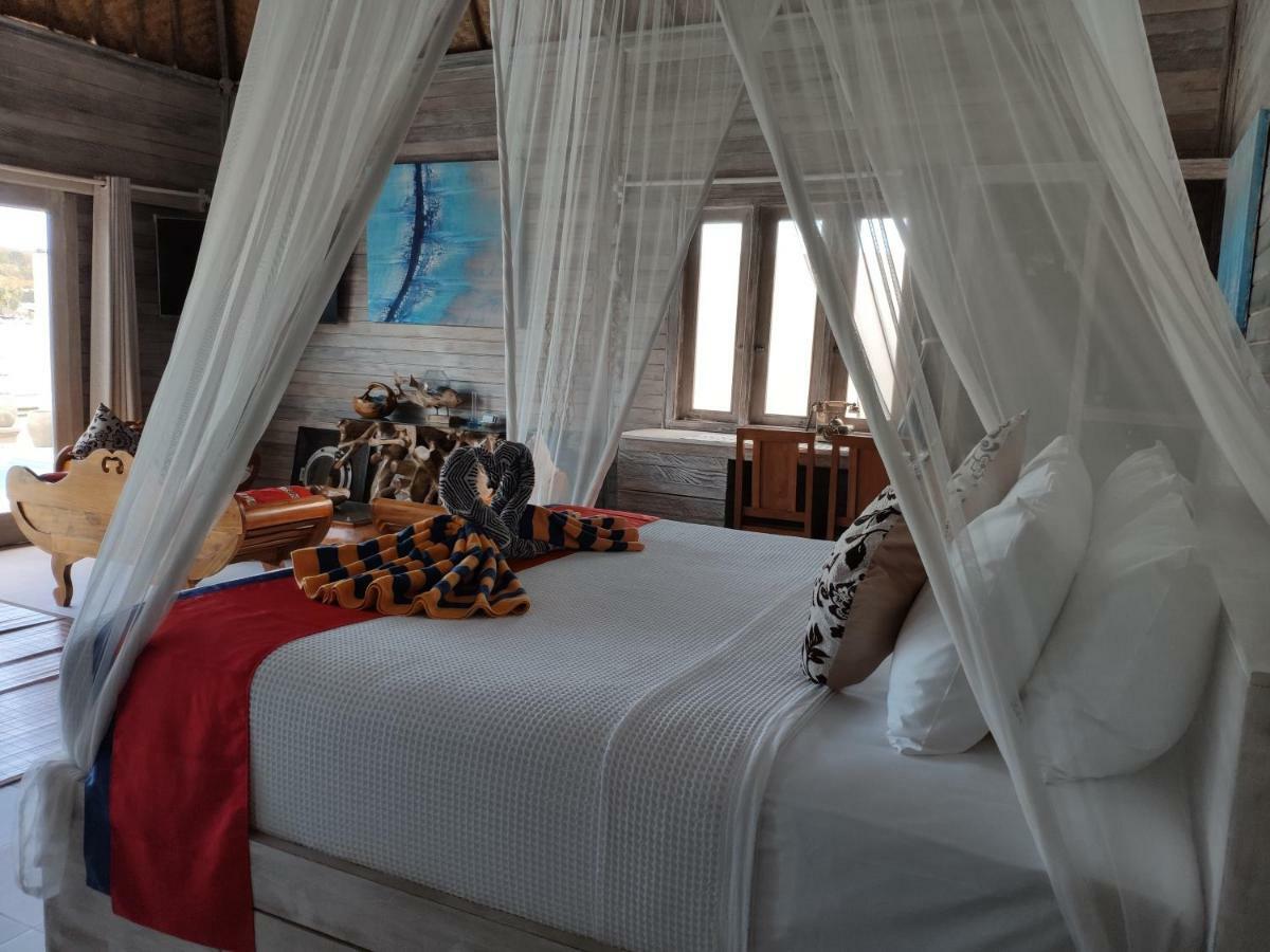 Villas Gede 888 Private Pool 蓝梦岛 外观 照片